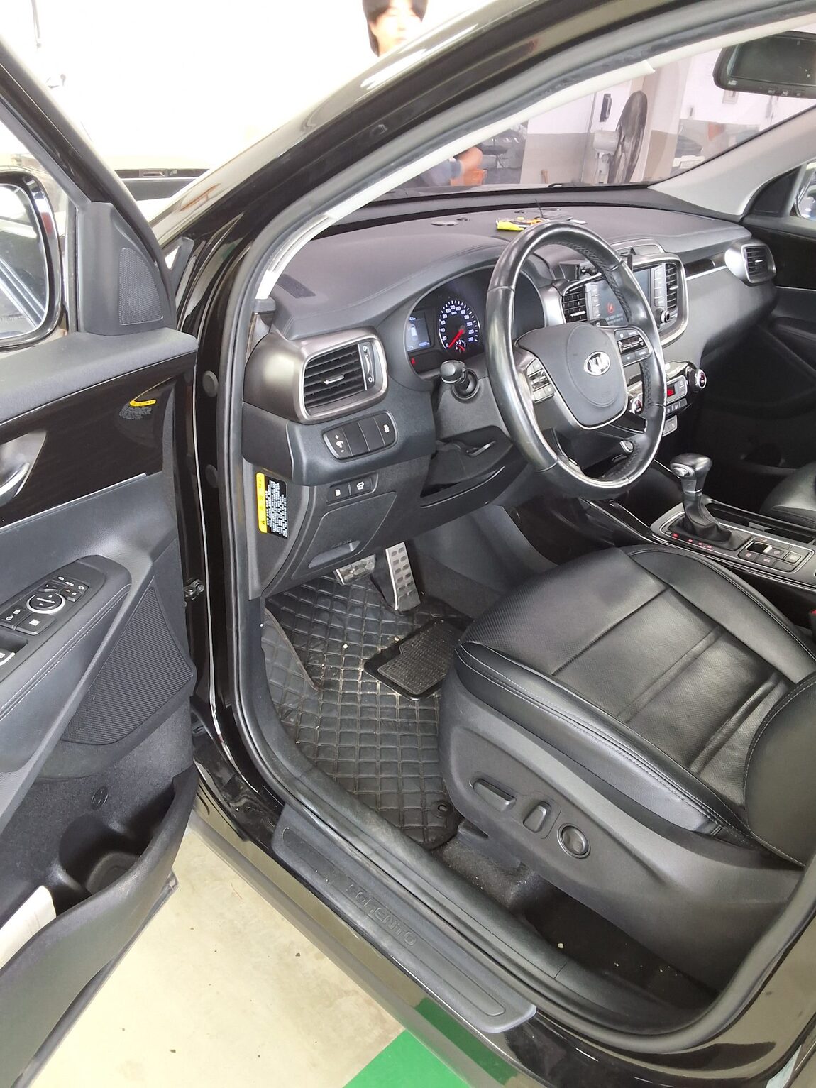 KIA THE NEW SORENTO DIESEL R2.2 2WD NOBLESSE 2018 - zdjęcie 10