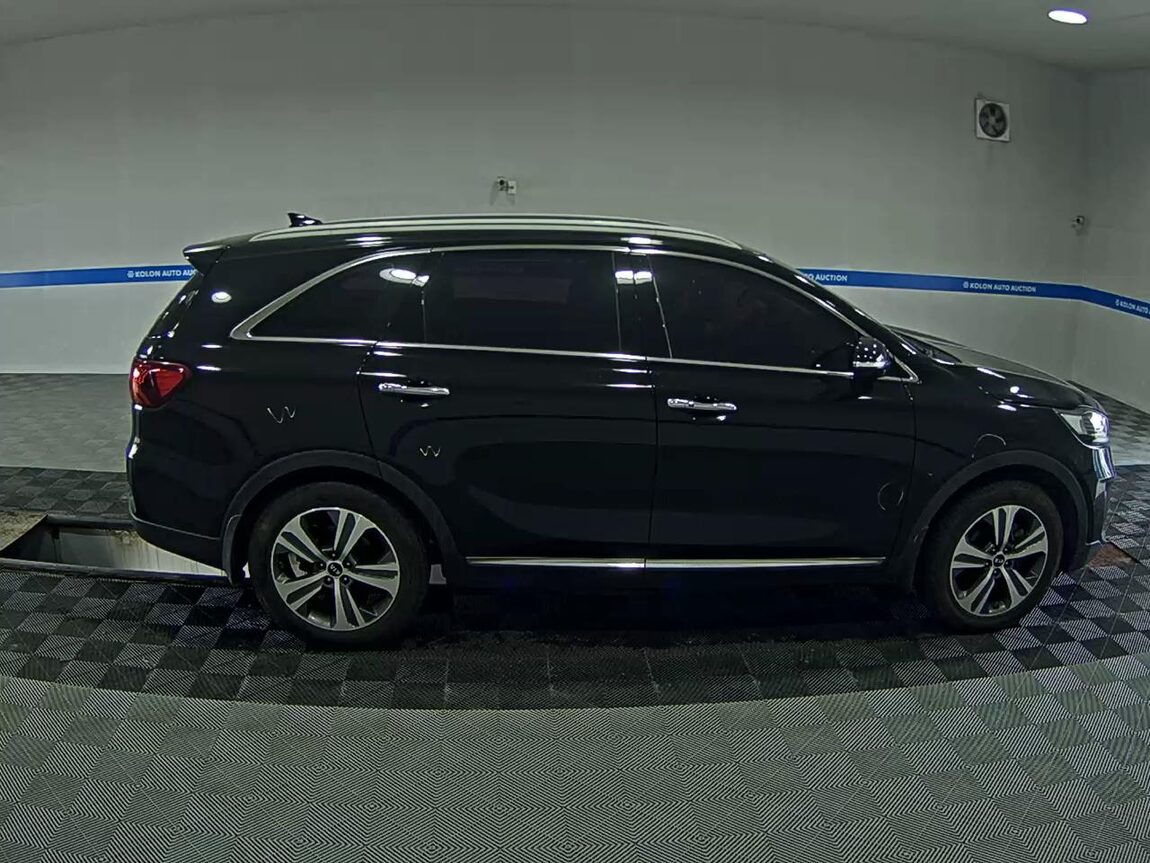 KIA THE NEW SORENTO DIESEL R2.2 2WD NOBLESSE 2018 - zdjęcie 4