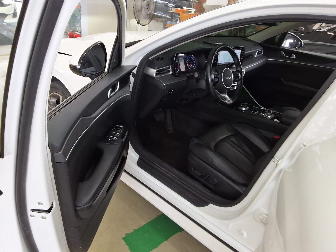 KIA NEW K5 (DL3) 2.0 GASOLINE PRESTIGE 2022 - zdjęcie 10