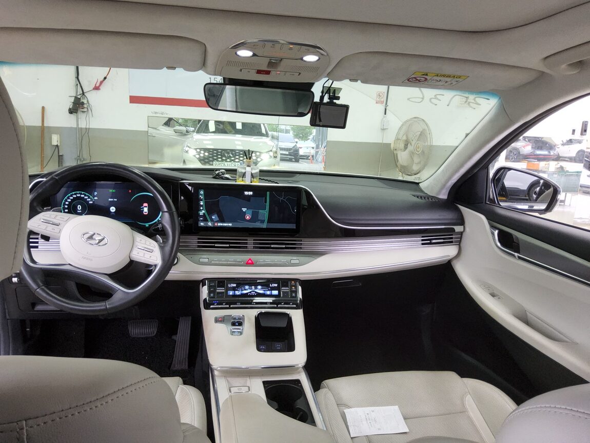 HYUNDAI THE NEW GRANDEUR IG GASOLINE 2.5 LE BLANC 2023 - zdjęcie 11