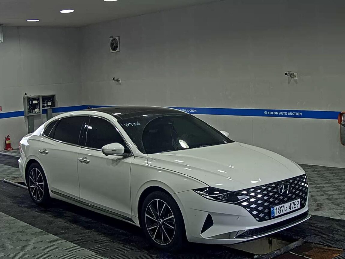 HYUNDAI THE NEW GRANDEUR IG GASOLINE 2.5 LE BLANC 2023 - zdjęcie 3