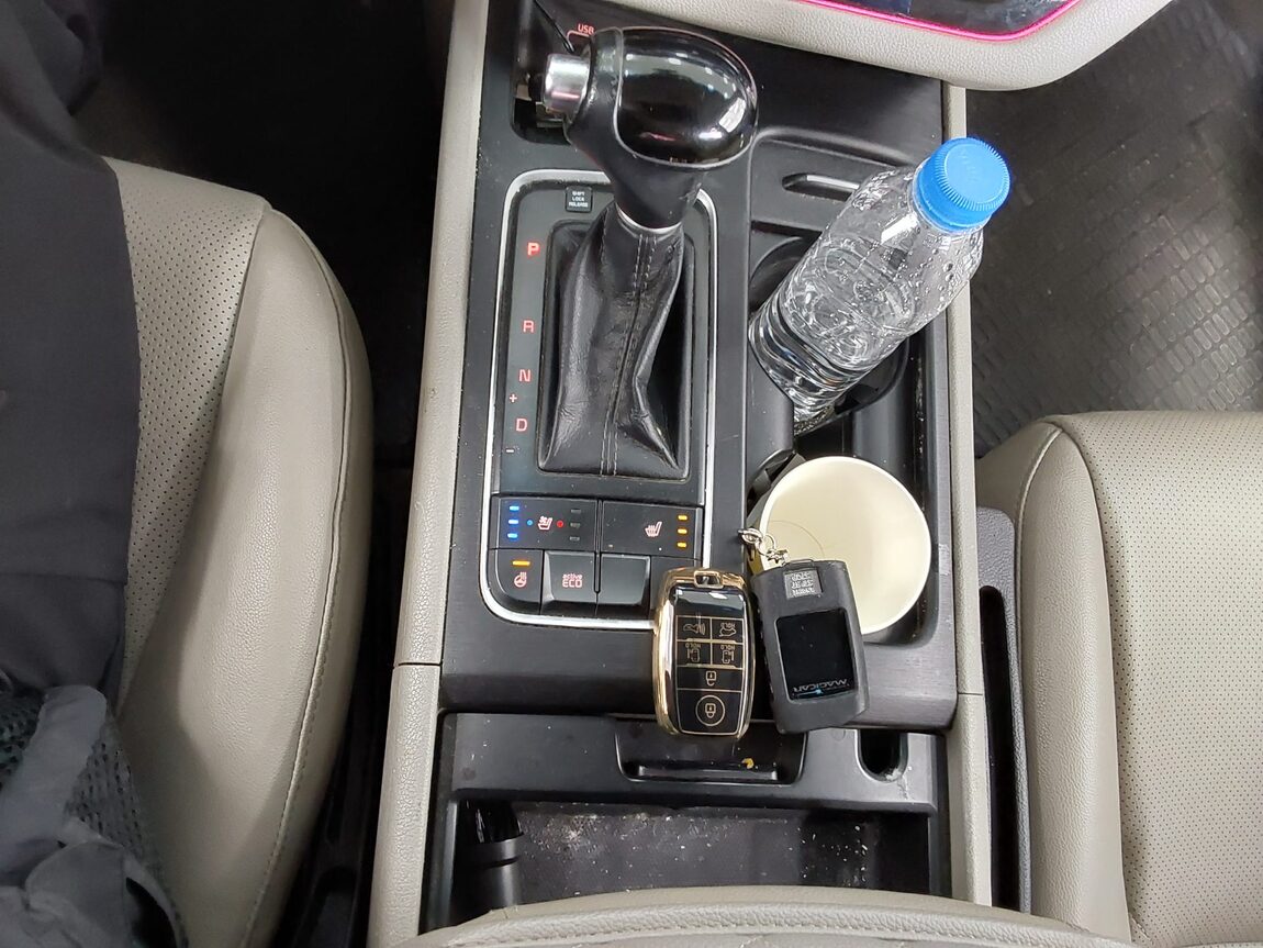 KIA ALL NEW CARNIVAL 9-SEATER DIESEL LUXURY 2015 - zdjęcie 18