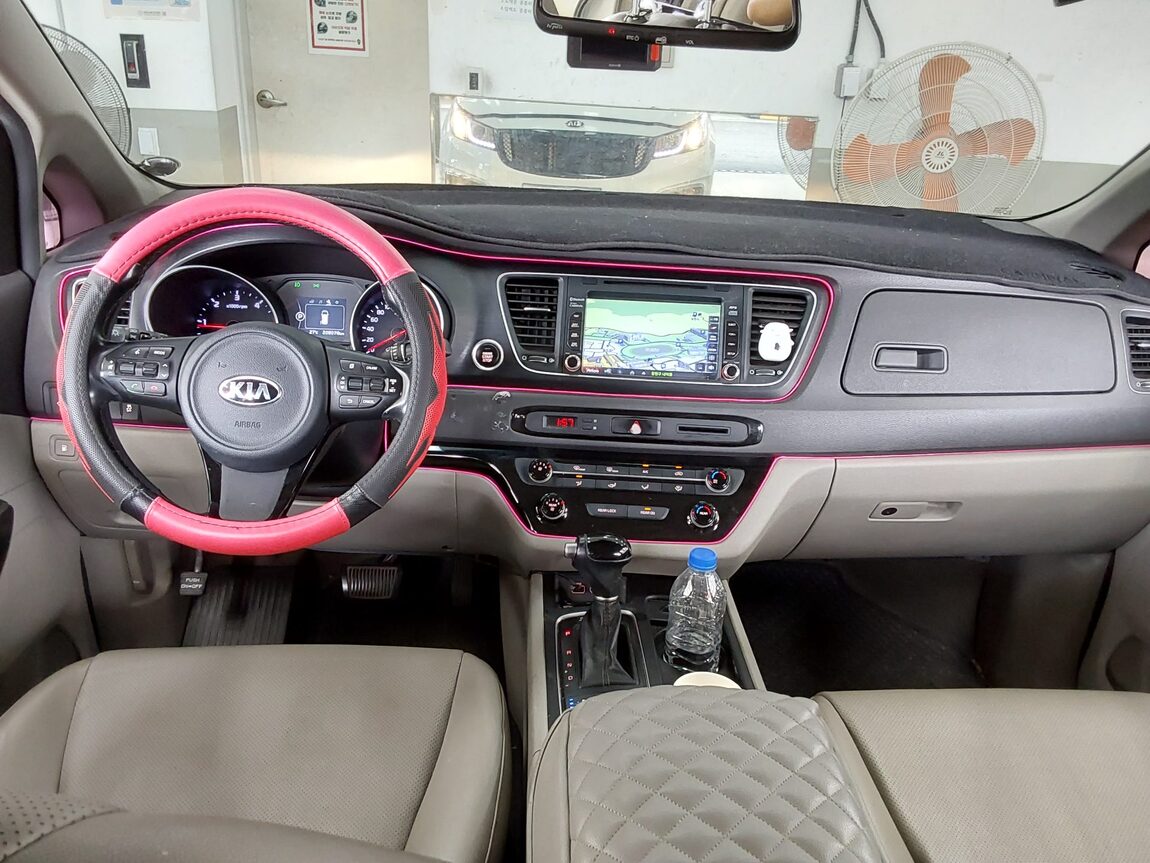 KIA ALL NEW CARNIVAL 9-SEATER DIESEL LUXURY 2015 - zdjęcie 11