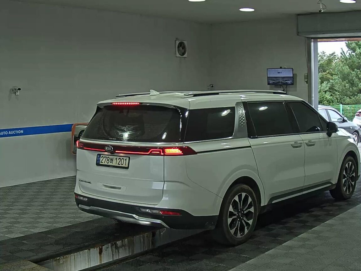 KIA NEW CARNIVAL (KA4) 9-SEATER DIESEL SIGNATURE 2021 - zdjęcie 5