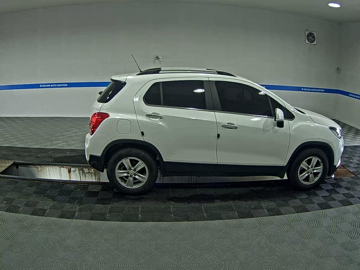 CHEVROLET (DAEWOO) THE NEW TRAX 1.6 DIESEL LT 2020 - zdjęcie 4