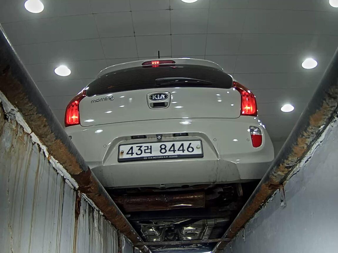 KIA ALL NEW MORNING GASOLINE DELUXE 2013 - zdjęcie 8