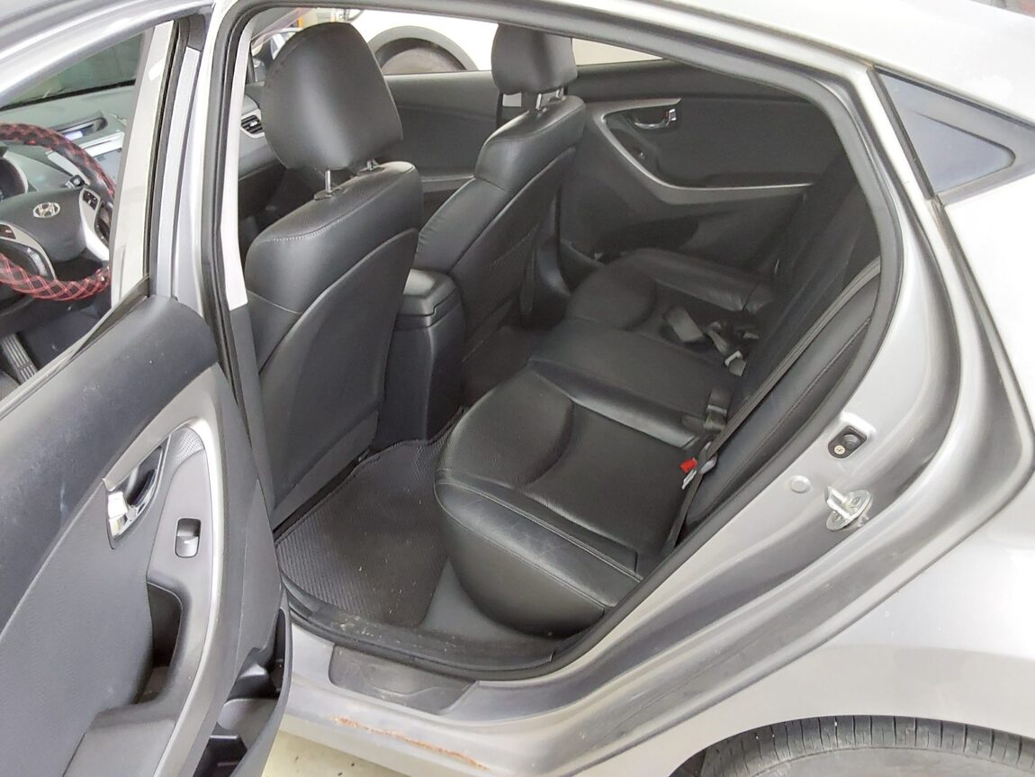 HYUNDAI AVANTE MD DISABLED VEHICLE LPi 2012 - zdjęcie 12