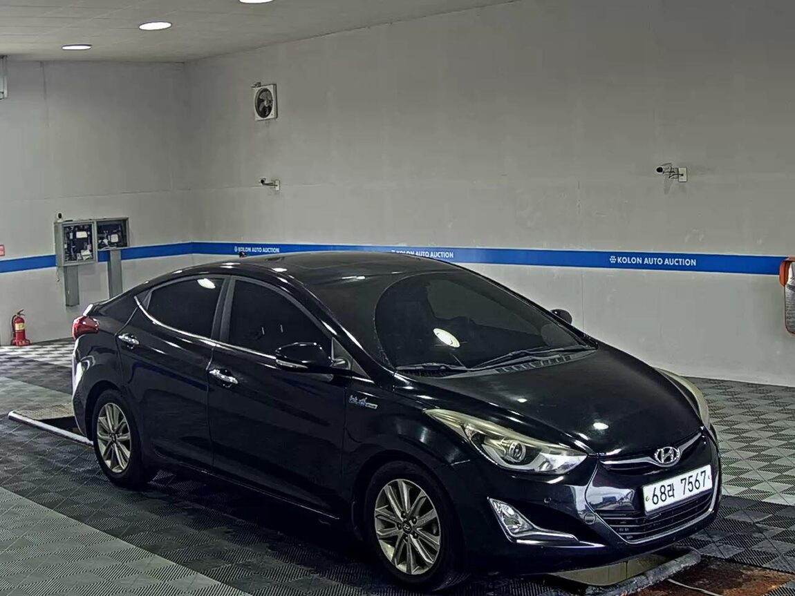 HYUNDAI THE NEW AVANTE MD 1.6 VGT PREMIUM 2015 - zdjęcie 3