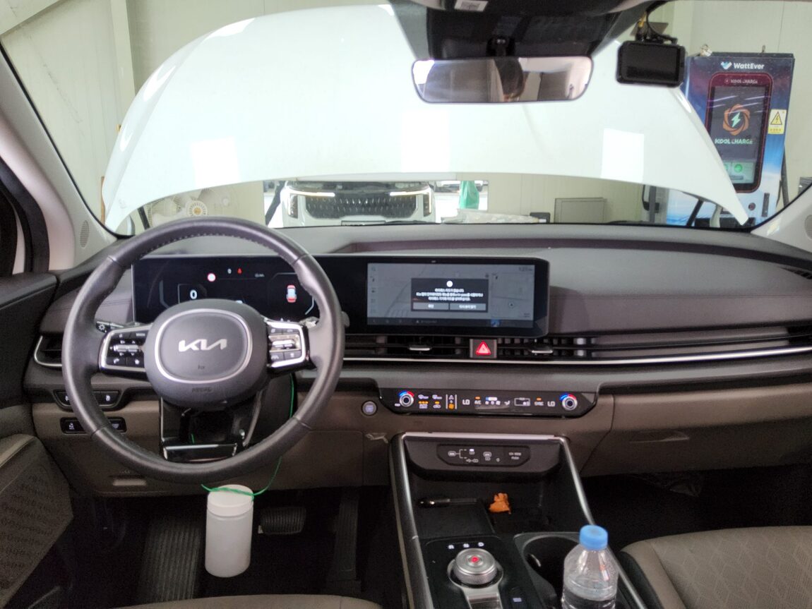 KIA THE NEW CARNIVAL (KA4) 9-SEATER DIESEL PRESTIGE 2024 - zdjęcie 11