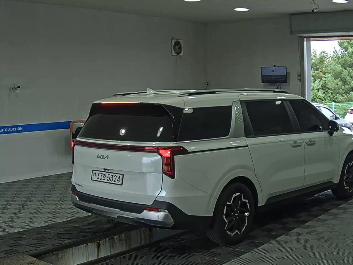 KIA THE NEW CARNIVAL (KA4) 9-SEATER DIESEL PRESTIGE 2024 - zdjęcie 5