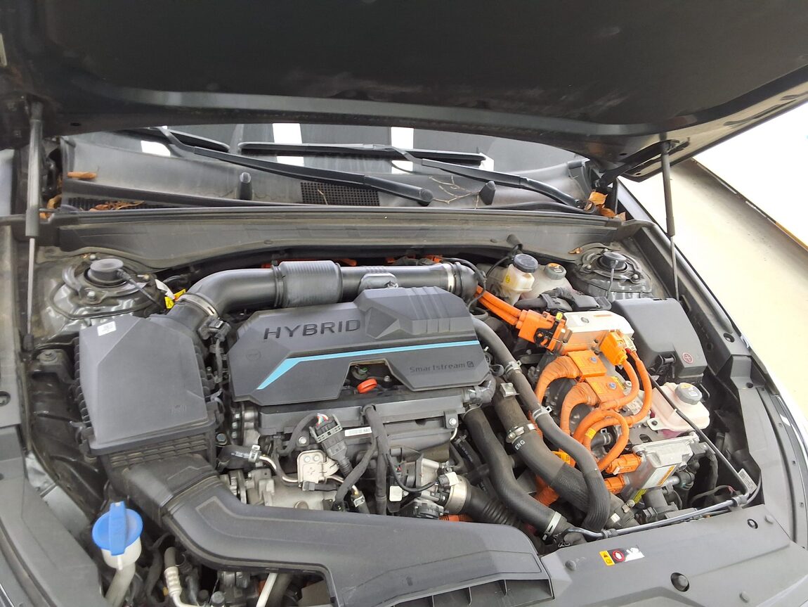 KIA K8 HYBRID HEV SIGNATURE 2022 - zdjęcie 19