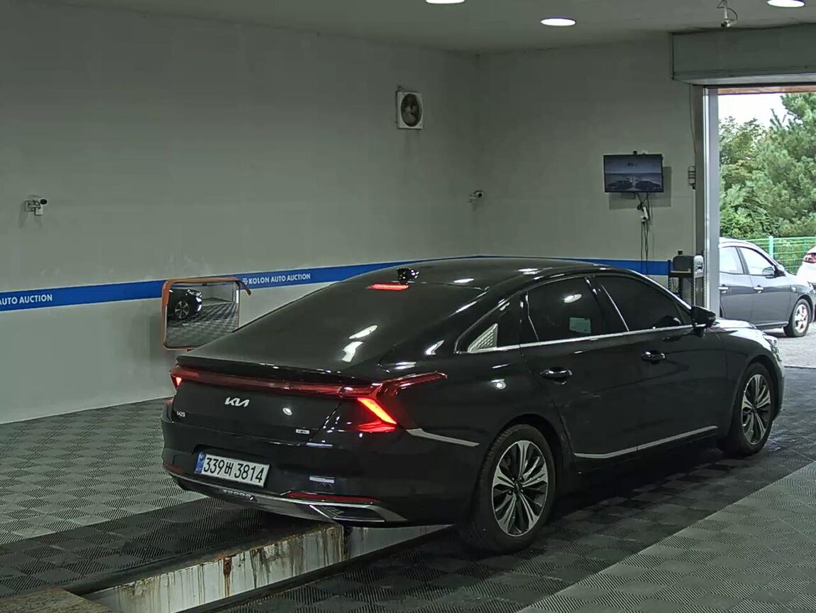 KIA K8 HYBRID HEV SIGNATURE 2022 - zdjęcie 5