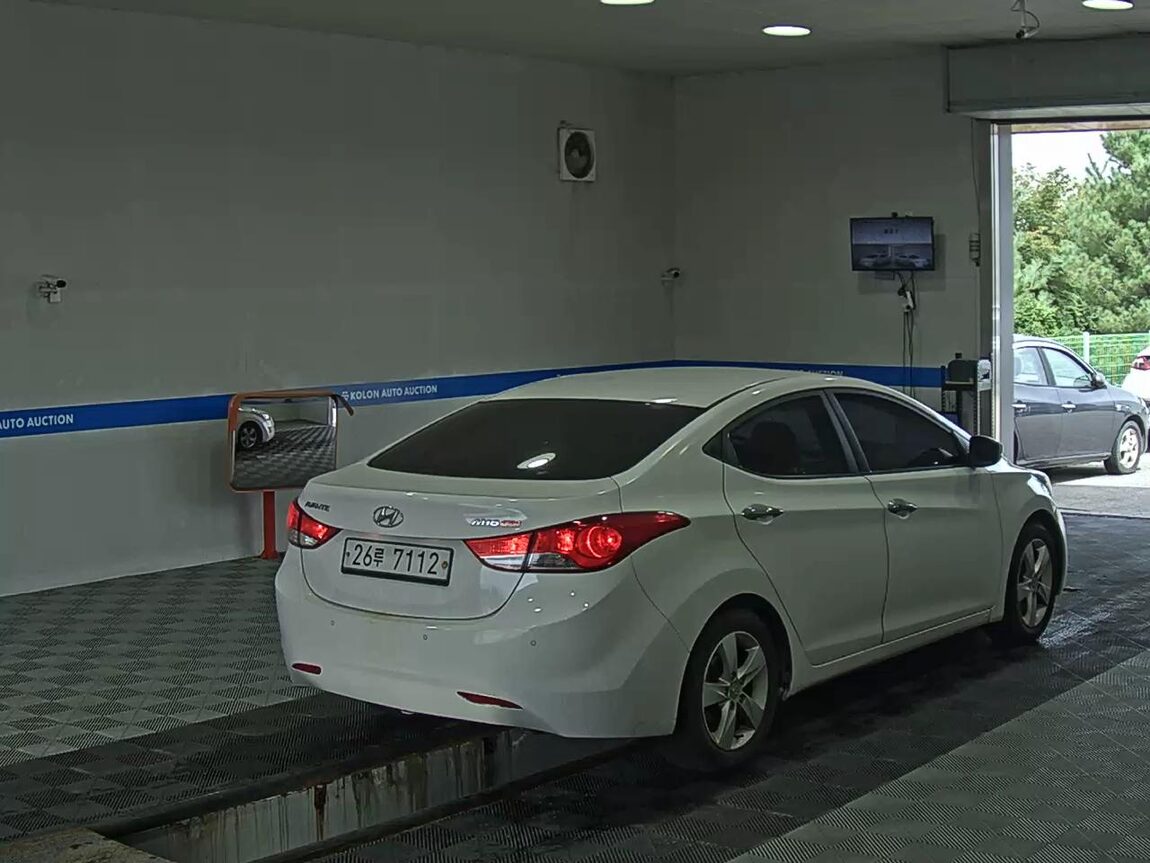 HYUNDAI AVANTE MD M16 GDi PREMIER 2012 - zdjęcie 5