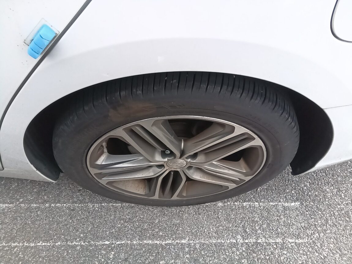HYUNDAI GRANDEUR IG 2.4 GDi PREMIUM 2018 - zdjęcie 23
