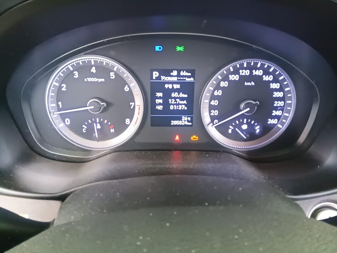 HYUNDAI GRANDEUR IG 2.4 GDi PREMIUM 2018 - zdjęcie 9