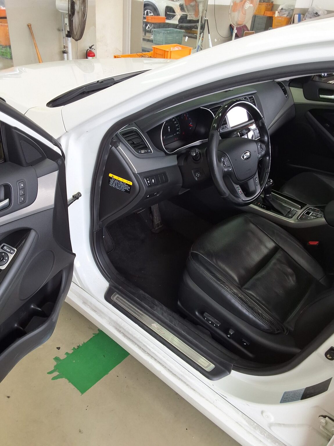KIA K7 HYBRID 700h PRESTIGE 2014 - zdjęcie 10