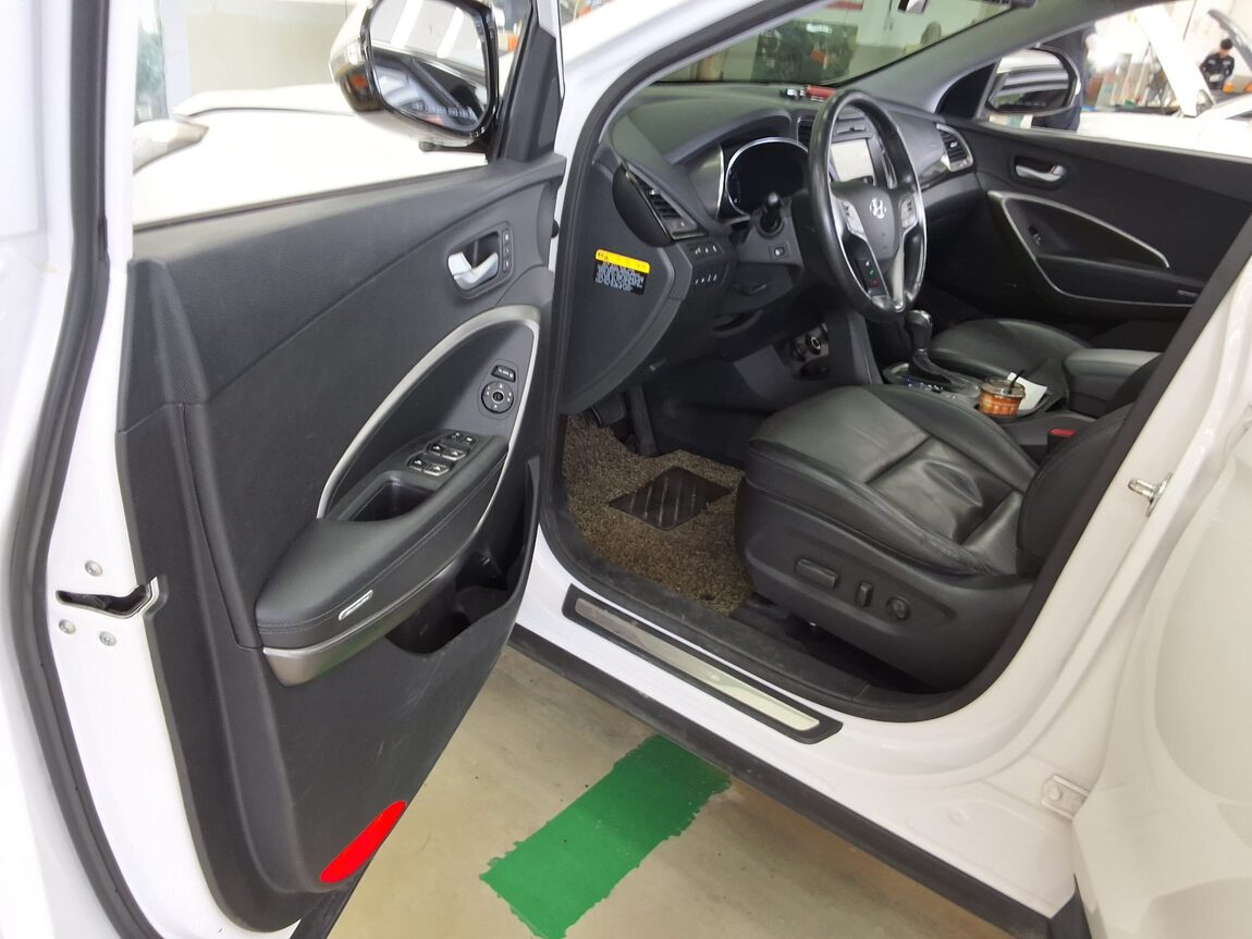 HYUNDAI SANTA FE (DM) DIESEL R2.2 4WD EXCLUSIVE SPECIAL 2015 - zdjęcie 10