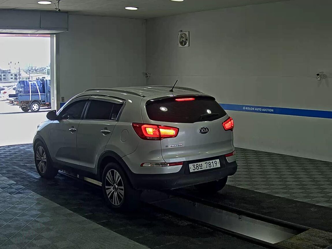 KIA THE NEW SPORTAGE R DIESEL R2.0 2WD TRENDY 2015 - zdjęcie 6