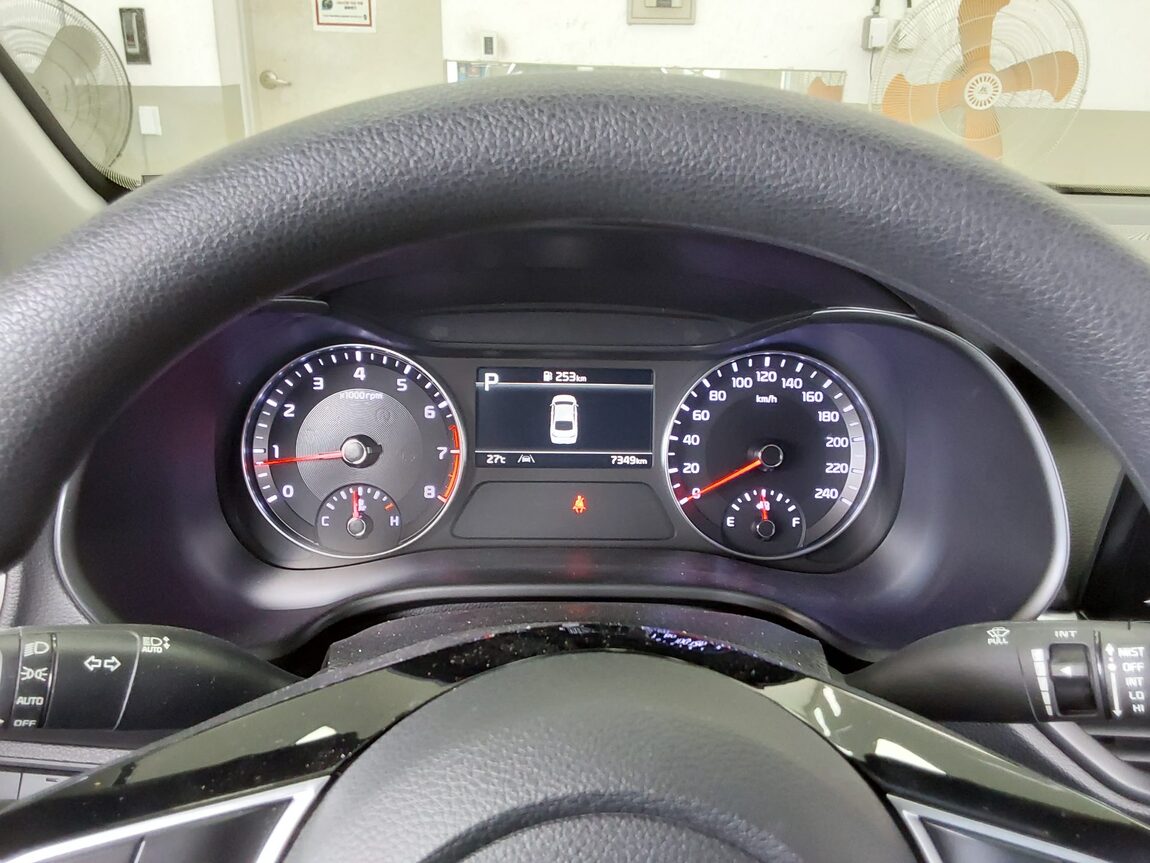 KIA THE NEW K3 1.6 GASOLINE TRENDY 2024 - zdjęcie 9