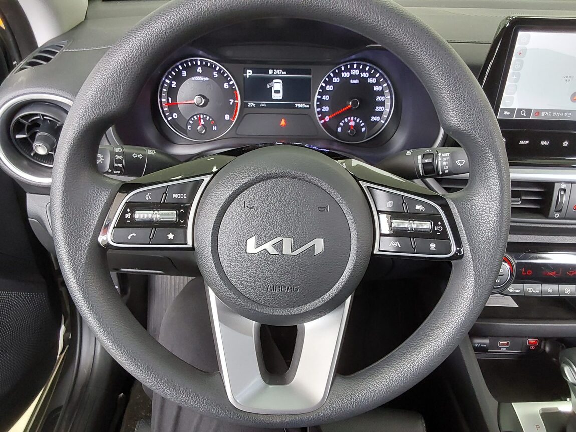 KIA THE NEW K3 1.6 GASOLINE TRENDY 2024 - zdjęcie 22