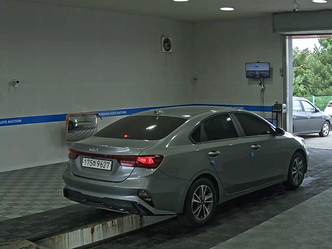 KIA THE NEW K3 1.6 GASOLINE TRENDY 2024 - zdjęcie 5