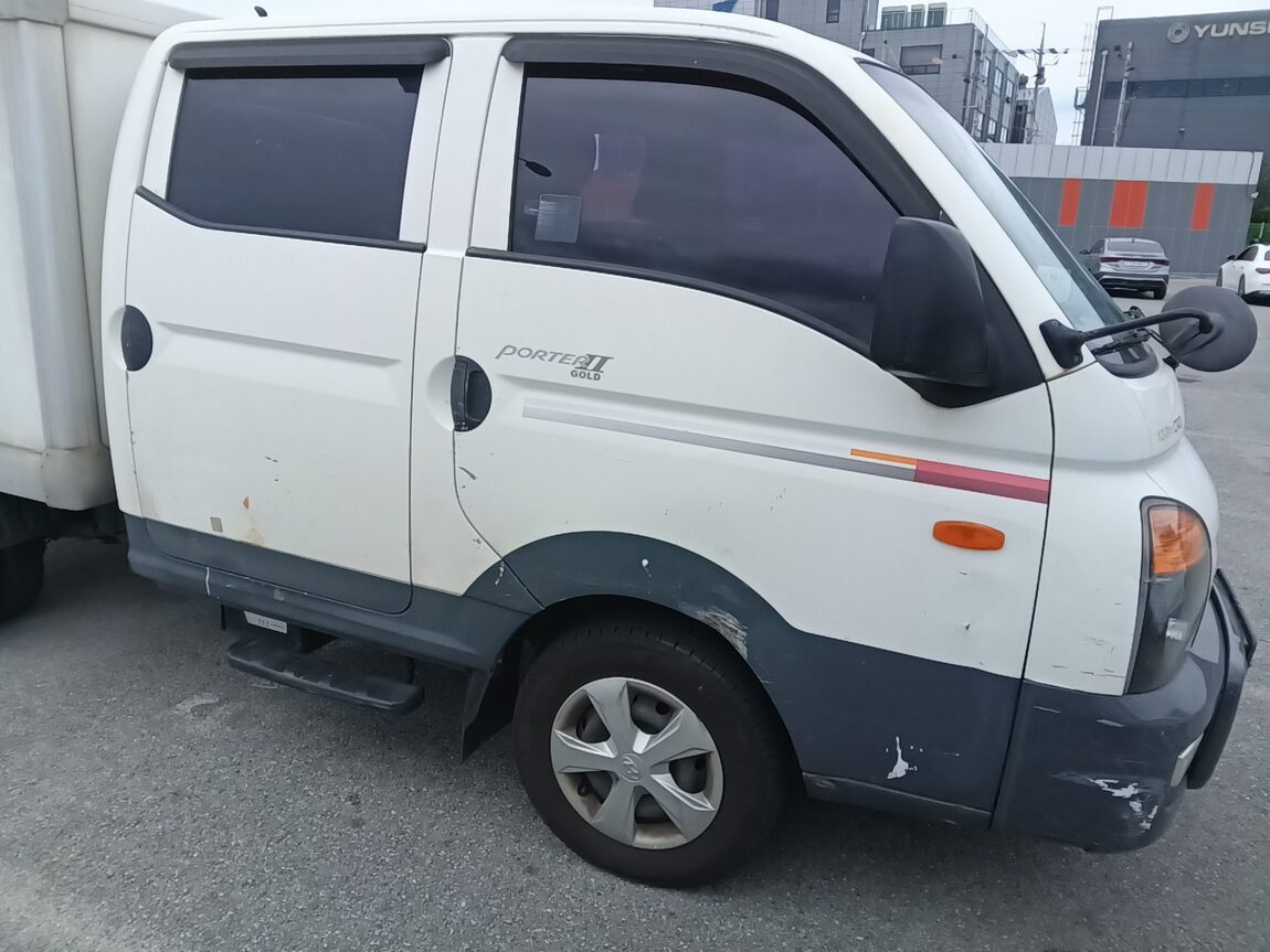 HYUNDAI PORTER II CRDi DOUBLE CAB EXTRA LONG WHEELBASE GOLD 2016 - zdjęcie 19