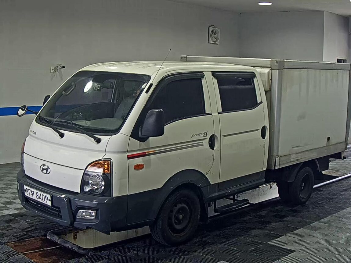 HYUNDAI PORTER II CRDi DOUBLE CAB EXTRA LONG WHEELBASE GOLD 2016 - zdjęcie 2