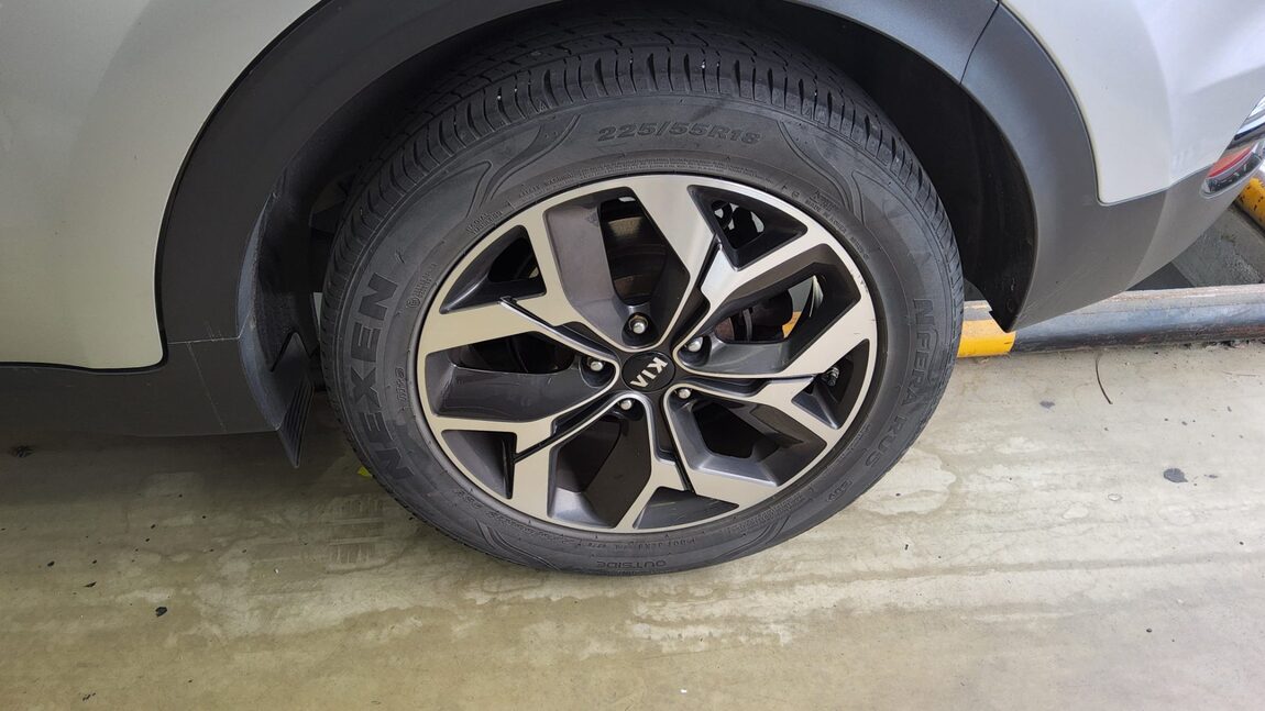 KIA SPORTAGE THE BOLD R2.0 DIESEL 2WD PRESTIGE 2019 - zdjęcie 21