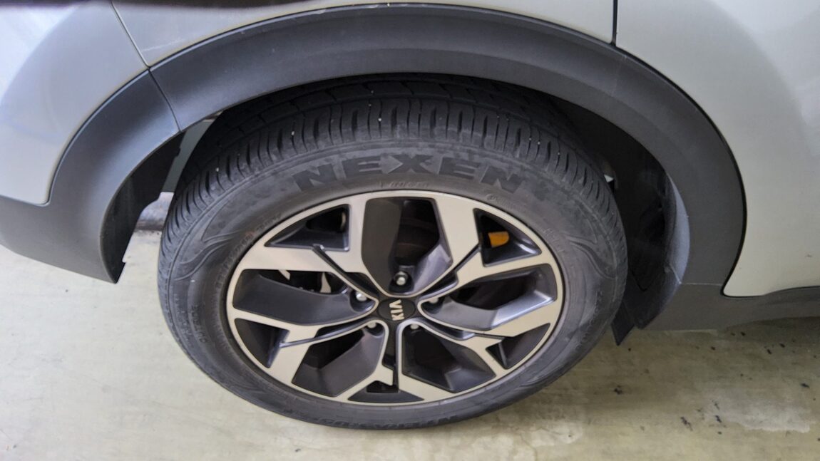 KIA SPORTAGE THE BOLD R2.0 DIESEL 2WD PRESTIGE 2019 - zdjęcie 23