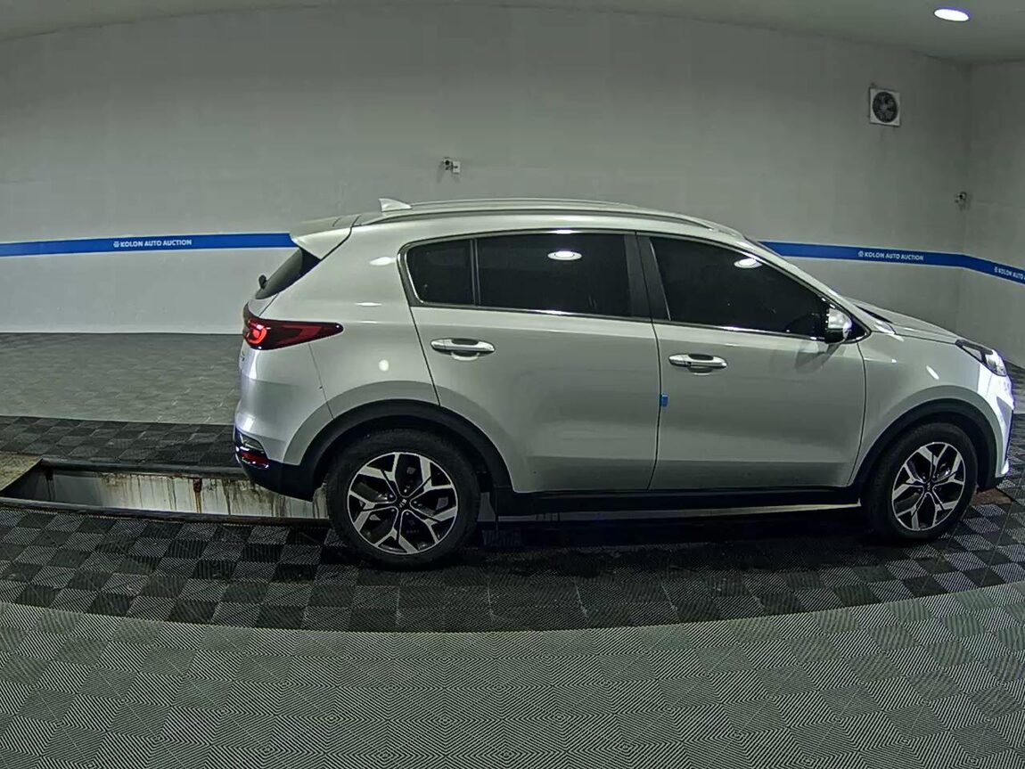 KIA SPORTAGE THE BOLD R2.0 DIESEL 2WD PRESTIGE 2019 - zdjęcie 4