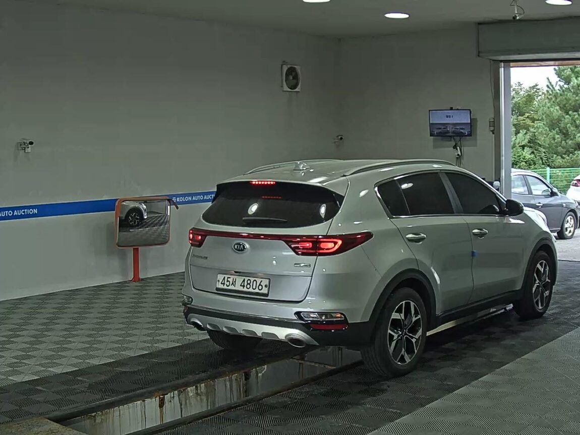 KIA SPORTAGE THE BOLD R2.0 DIESEL 2WD PRESTIGE 2019 - zdjęcie 5