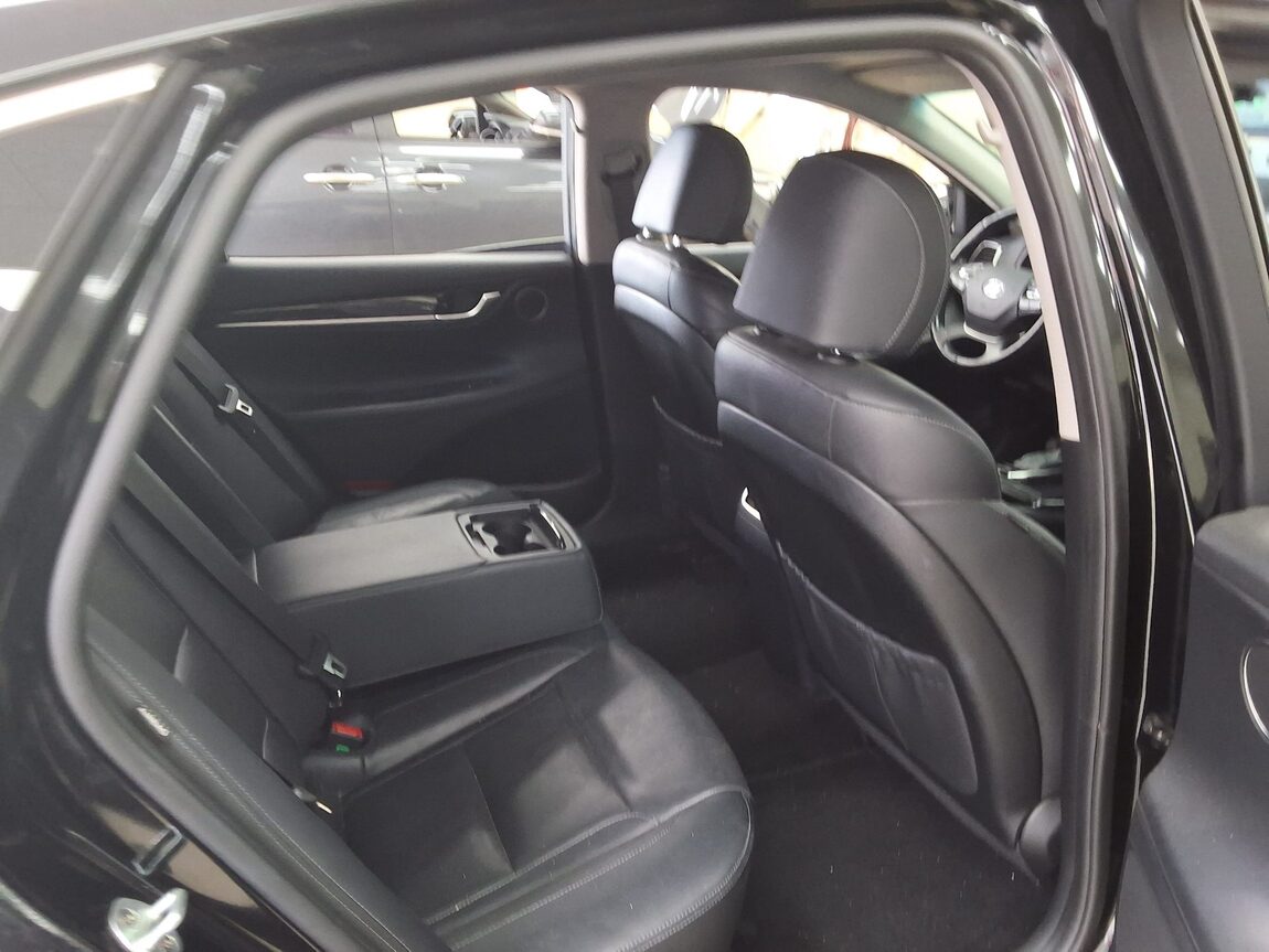 HYUNDAI GRANDEUR IG 3.0 LPi RENTAL CAR MODERN 2018 - zdjęcie 14