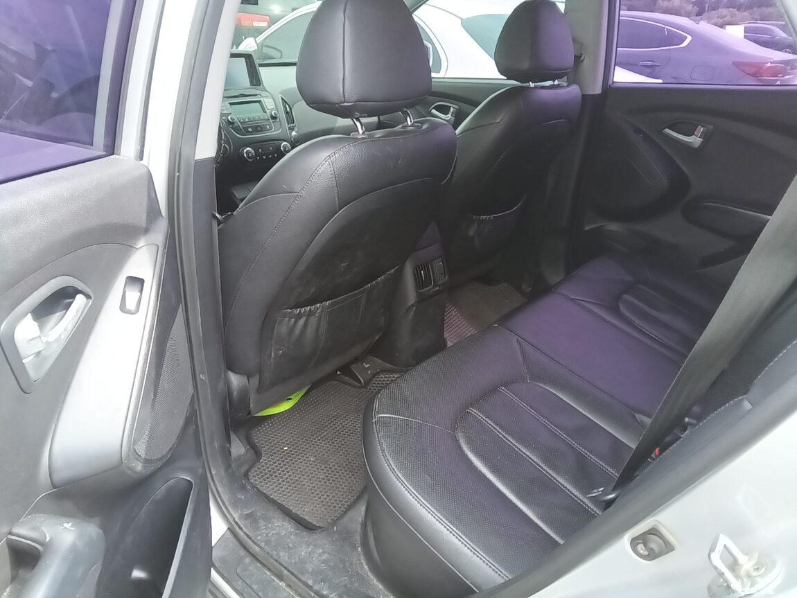 HYUNDAI NEW TUCSON ix DIESEL R2.0 2WD SMART 2014 - zdjęcie 12