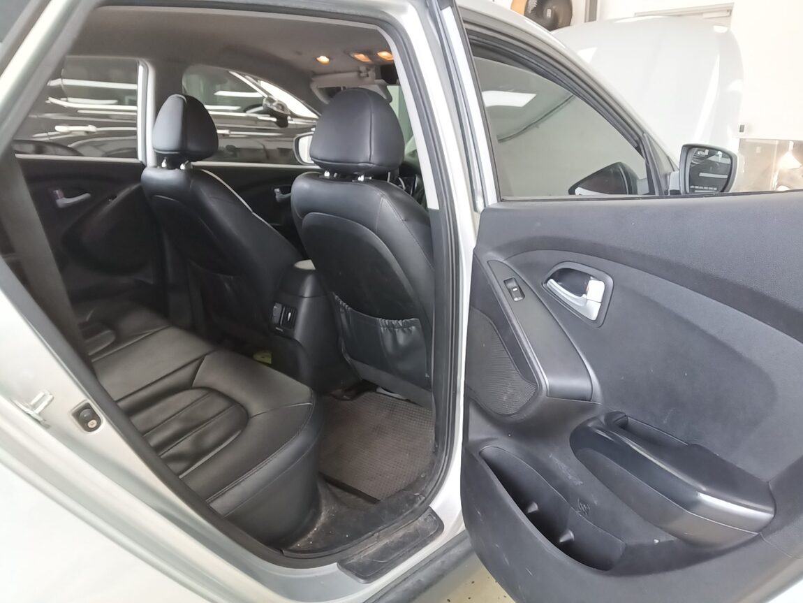 HYUNDAI NEW TUCSON ix DIESEL R2.0 2WD SMART 2014 - zdjęcie 13