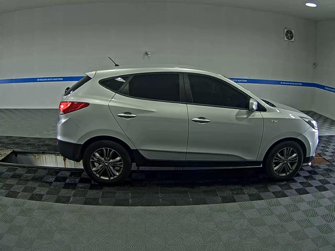 HYUNDAI NEW TUCSON ix DIESEL R2.0 2WD SMART 2014 - zdjęcie 4