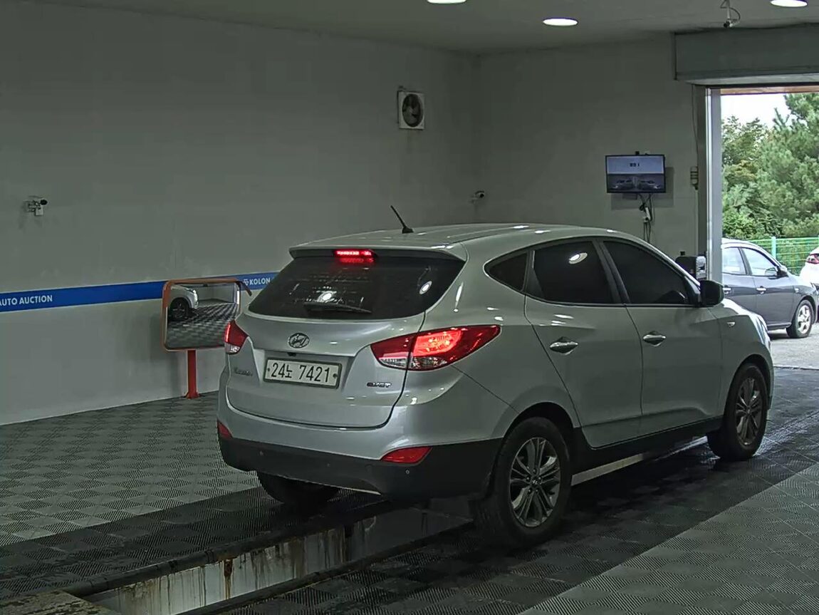 HYUNDAI NEW TUCSON ix DIESEL R2.0 2WD SMART 2014 - zdjęcie 5