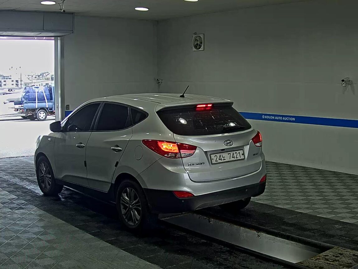HYUNDAI NEW TUCSON ix DIESEL R2.0 2WD SMART 2014 - zdjęcie 6