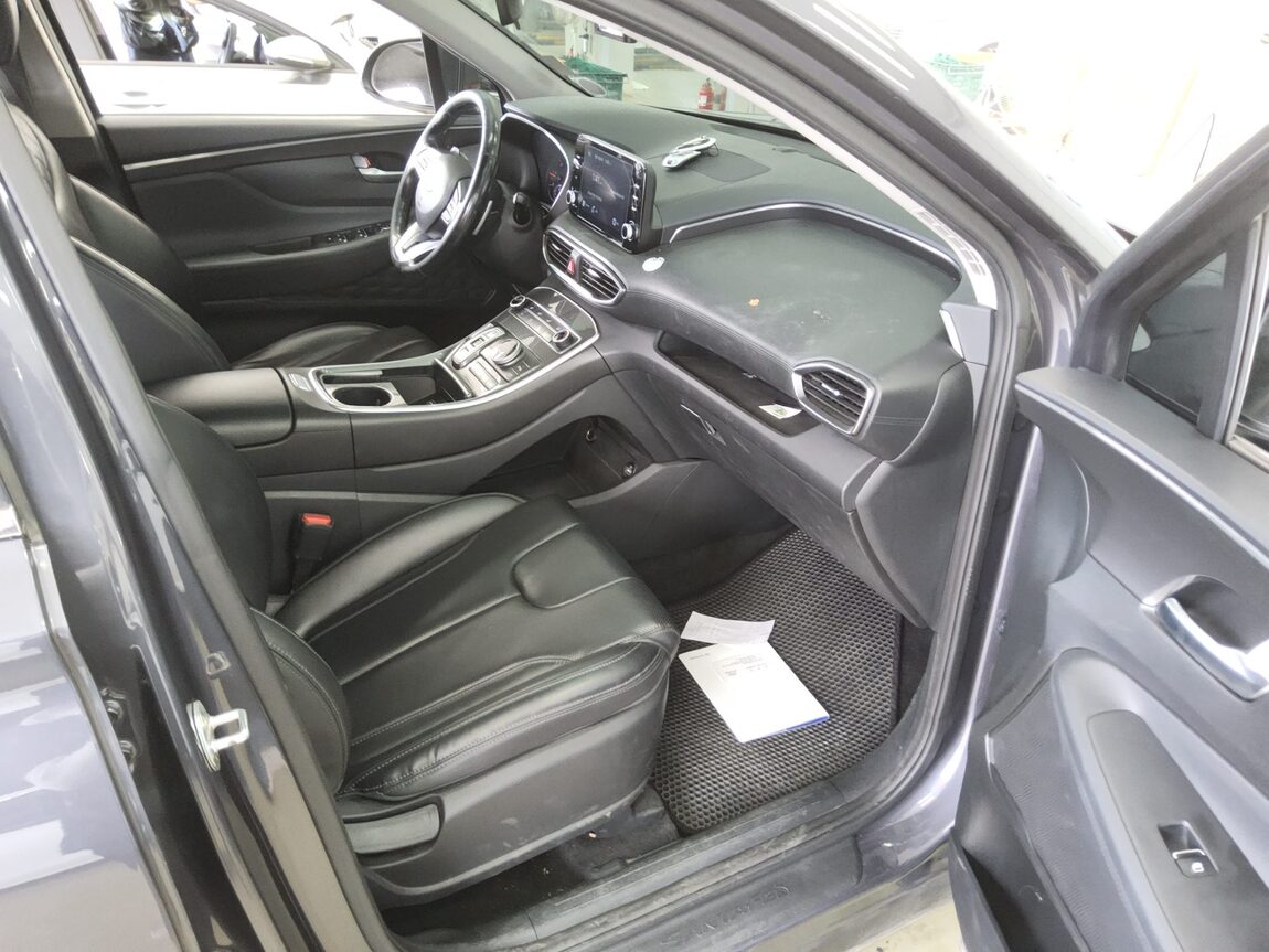 HYUNDAI THE NEW SANTA FE DIESEL 2.2 2WD PREMIUM 2021 - zdjęcie 14