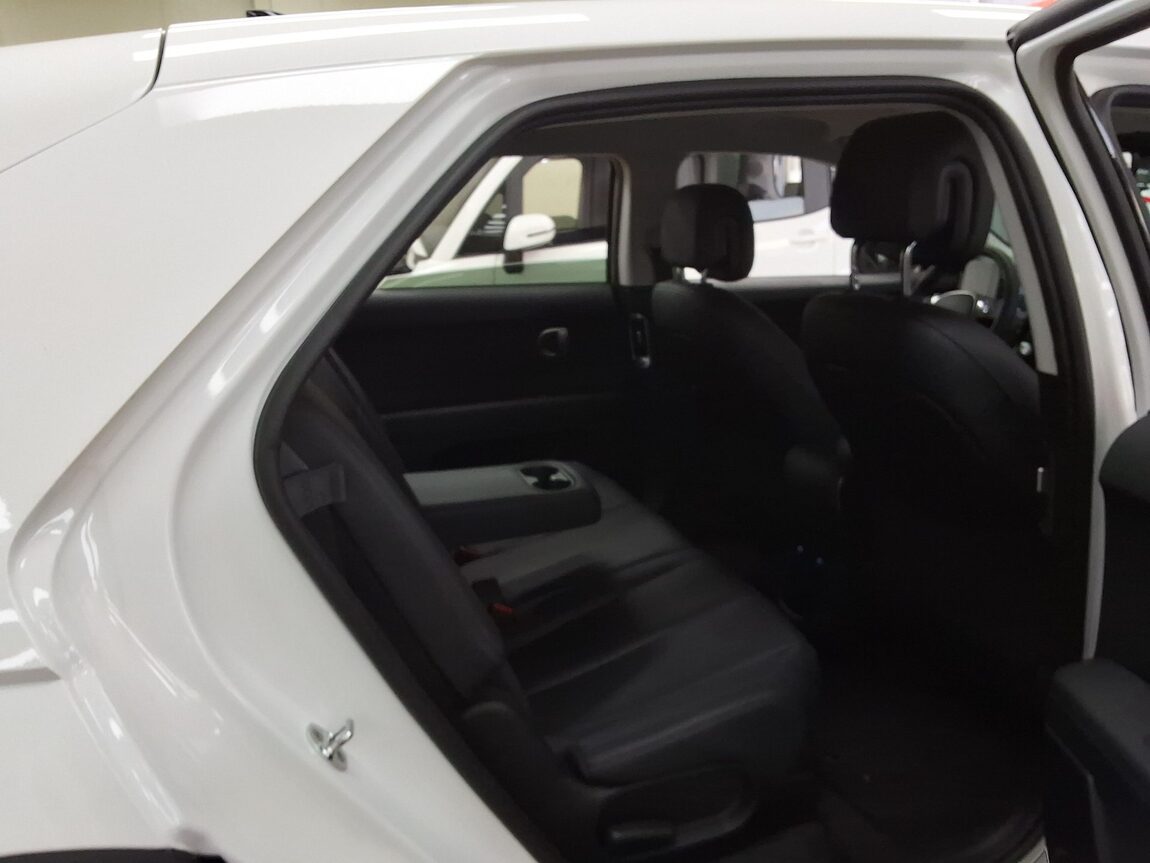 HYUNDAI IONIQ 5 EV 2WD LONG RANGE EXCLUSIVE 2023 - zdjęcie 14