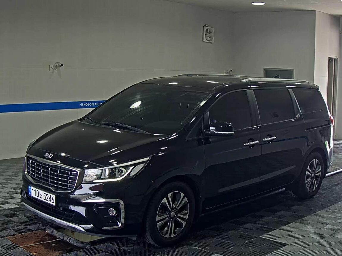 KIA THE NEW CARNIVAL 9-SEATER DIESEL LUXURY 2019 - zdjęcie 2