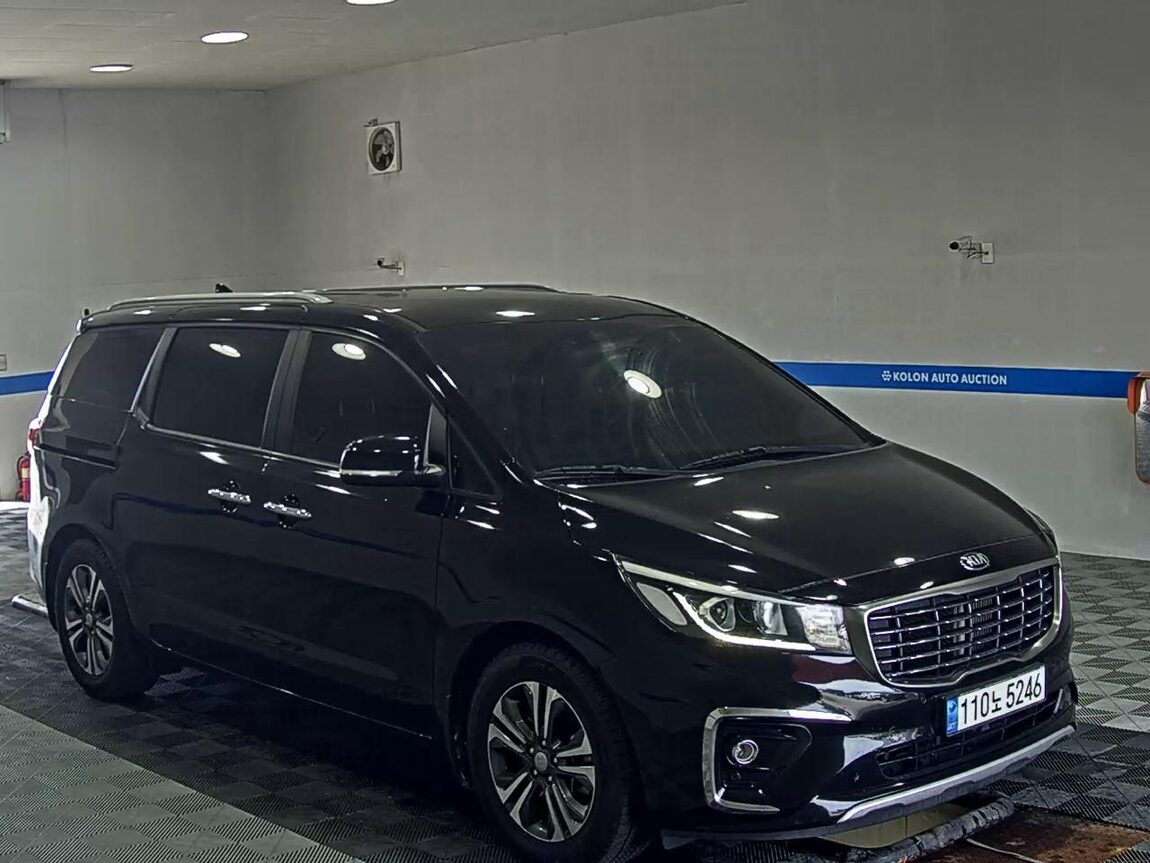KIA THE NEW CARNIVAL 9-SEATER DIESEL LUXURY 2019 - zdjęcie 3