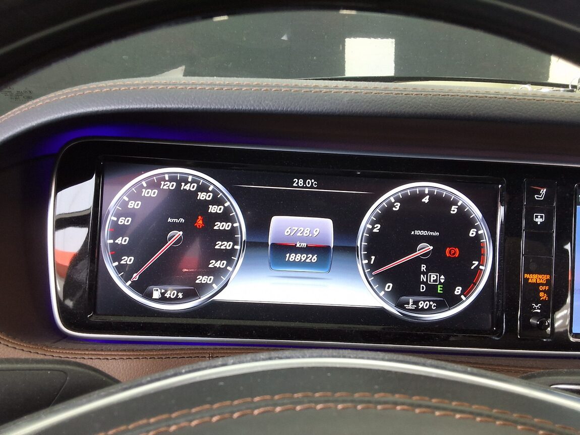 MERCEDES-BENZ S-CLASS (6TH GEN) S400L 4MATIC 2016 - zdjęcie 10