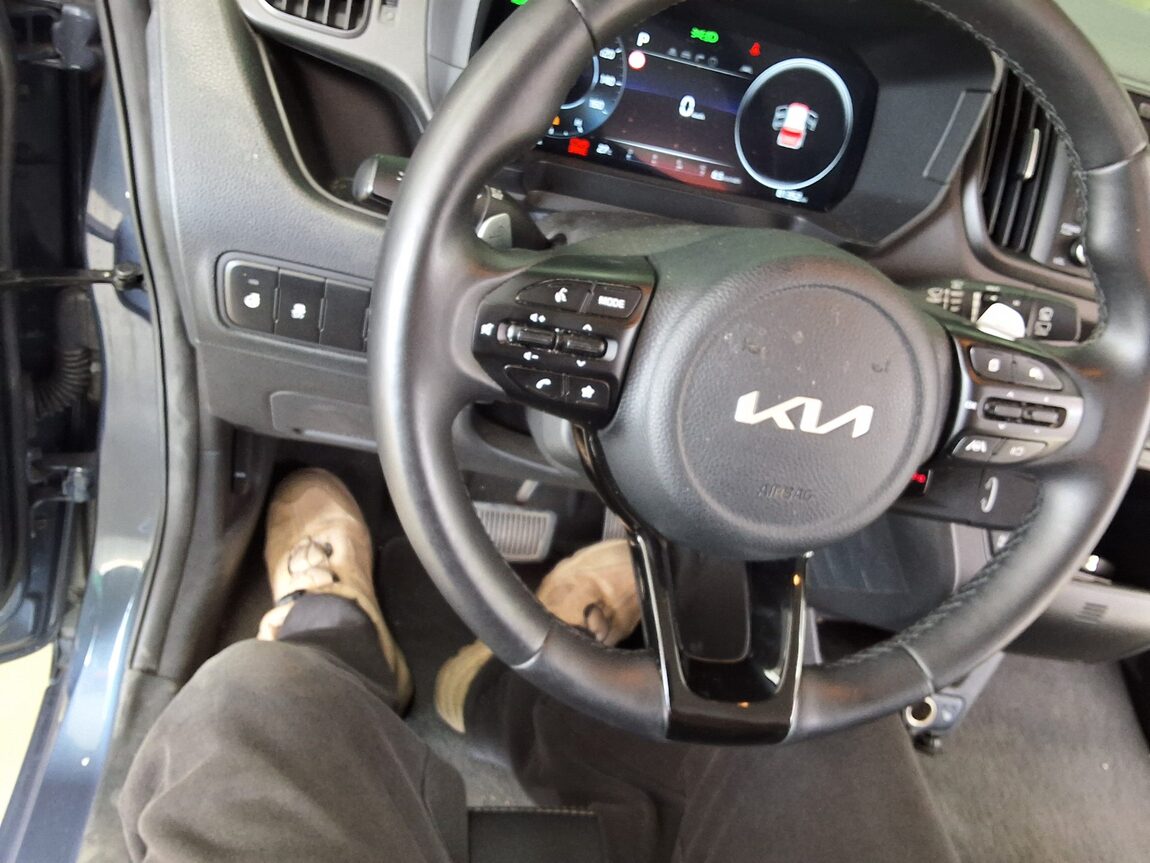 KIA THE KIA RAY EV 4-SEATER AIR 2024 - zdjęcie 23