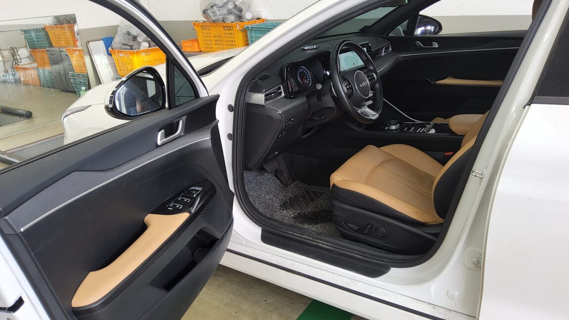 KIA NEW K5 (DL3) 2.0 GASOLINE PRESTIGE 2023 - zdjęcie 10