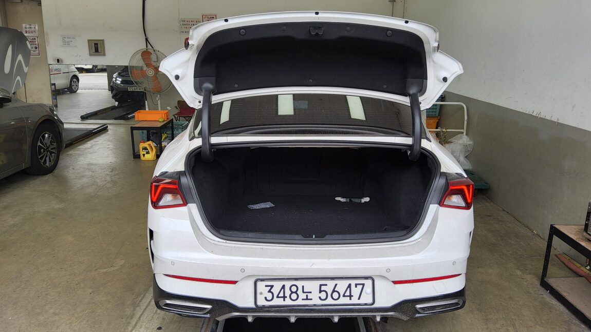 KIA NEW K5 (DL3) 2.0 GASOLINE PRESTIGE 2023 - zdjęcie 15