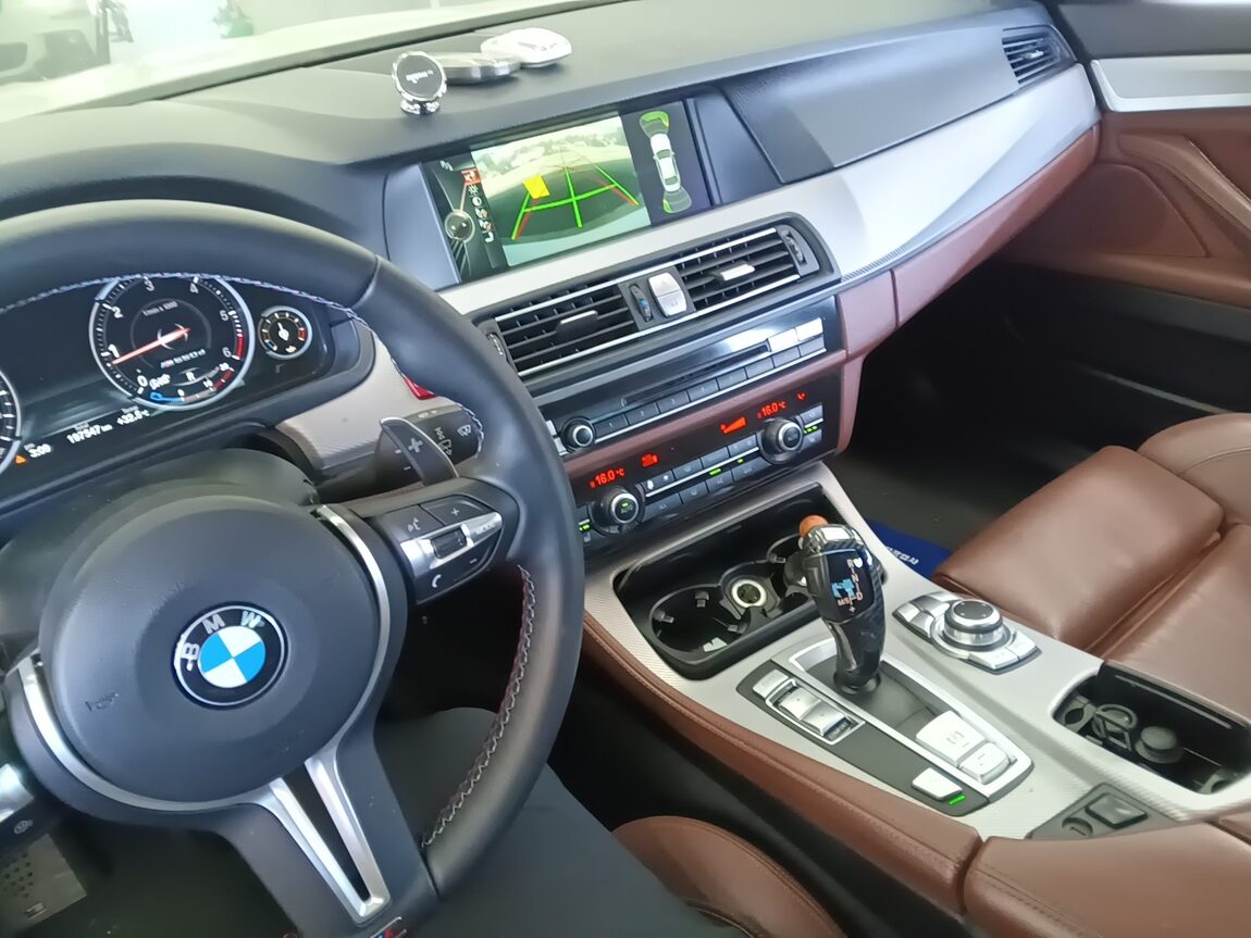 BMW 5 SERIES (6TH GEN) 520d M SPORT 2013 - zdjęcie 11