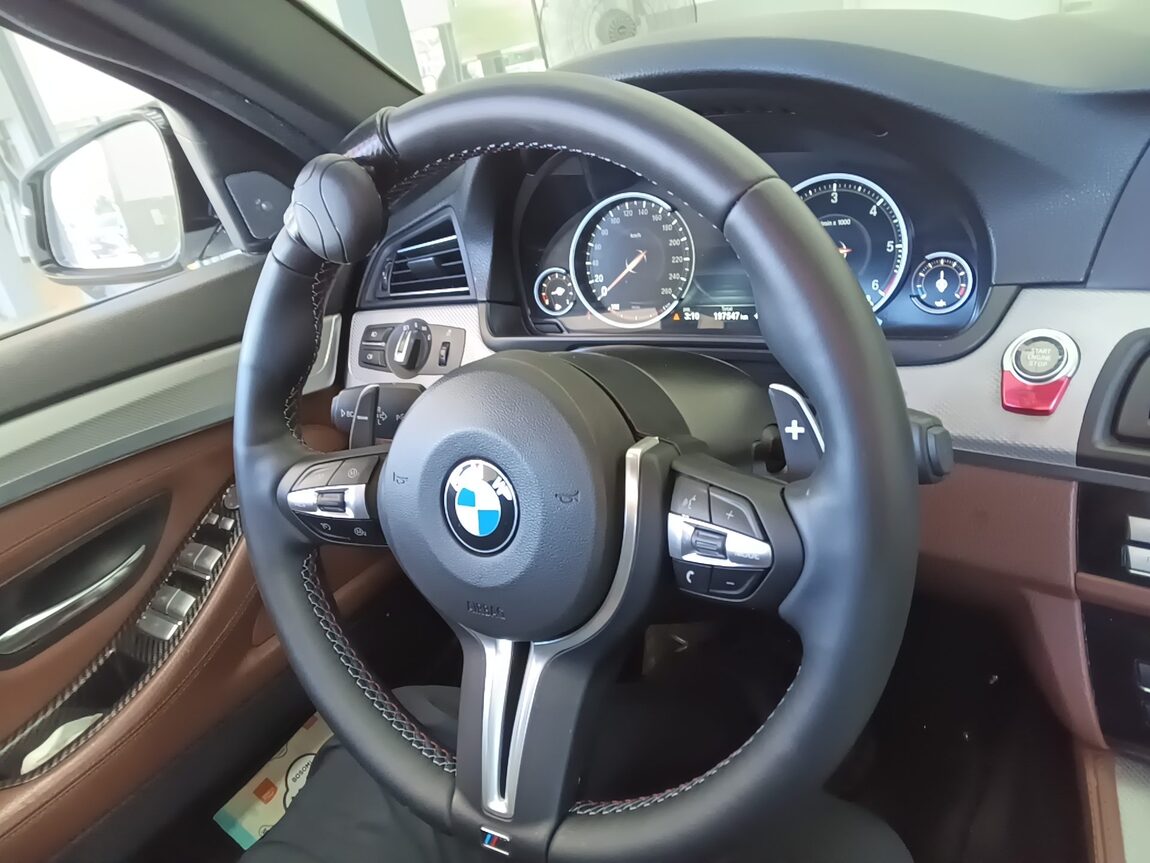 BMW 5 SERIES (6TH GEN) 520d M SPORT 2013 - zdjęcie 19