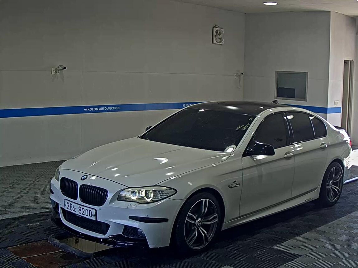 BMW 5 SERIES (6TH GEN) 520d M SPORT 2013 - zdjęcie 2