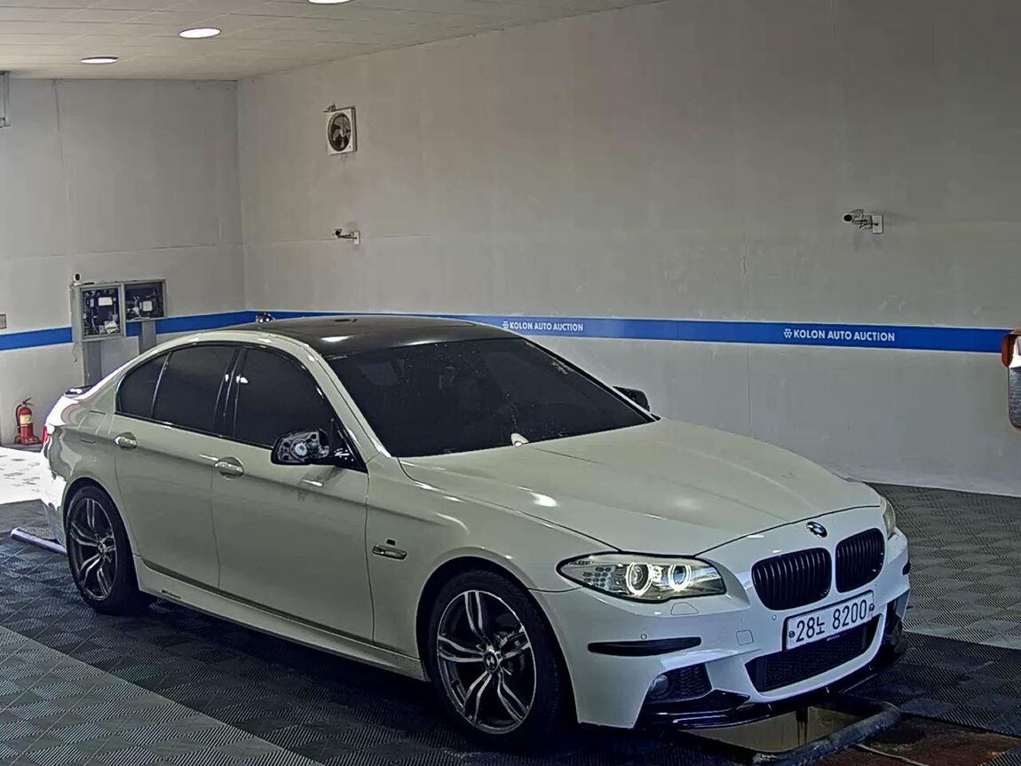 BMW 5 SERIES (6TH GEN) 520d M SPORT 2013 - zdjęcie 3