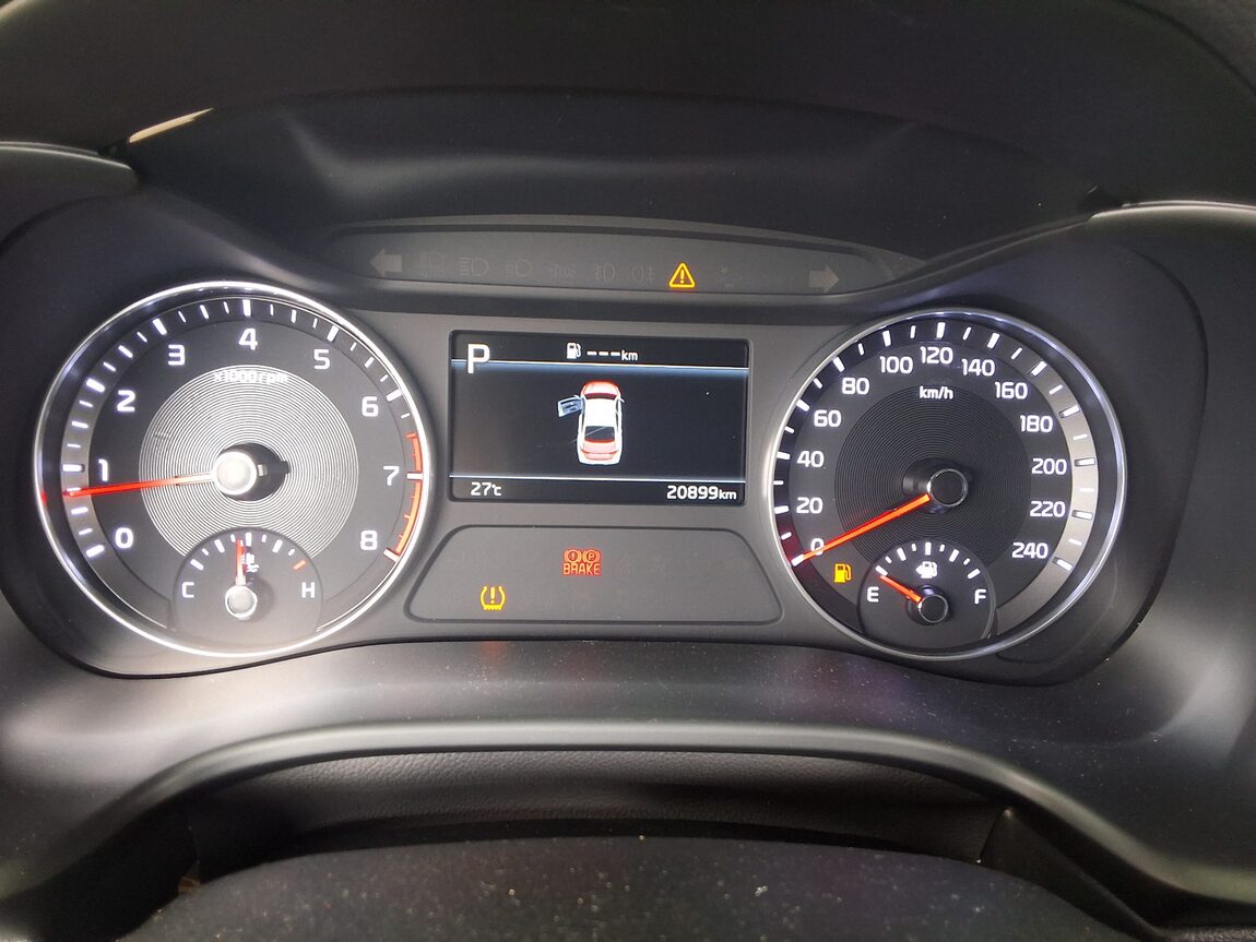 KIA THE NEW K3 1.6 GASOLINE TRENDY 2023 - zdjęcie 10
